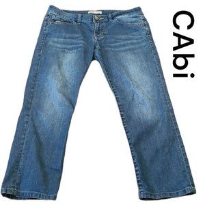 CAbi Jeans Size 2 Capris (Low rise)